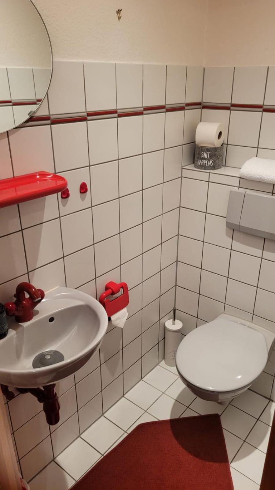 Hotel Zur Linde 멜도르프 외부 사진