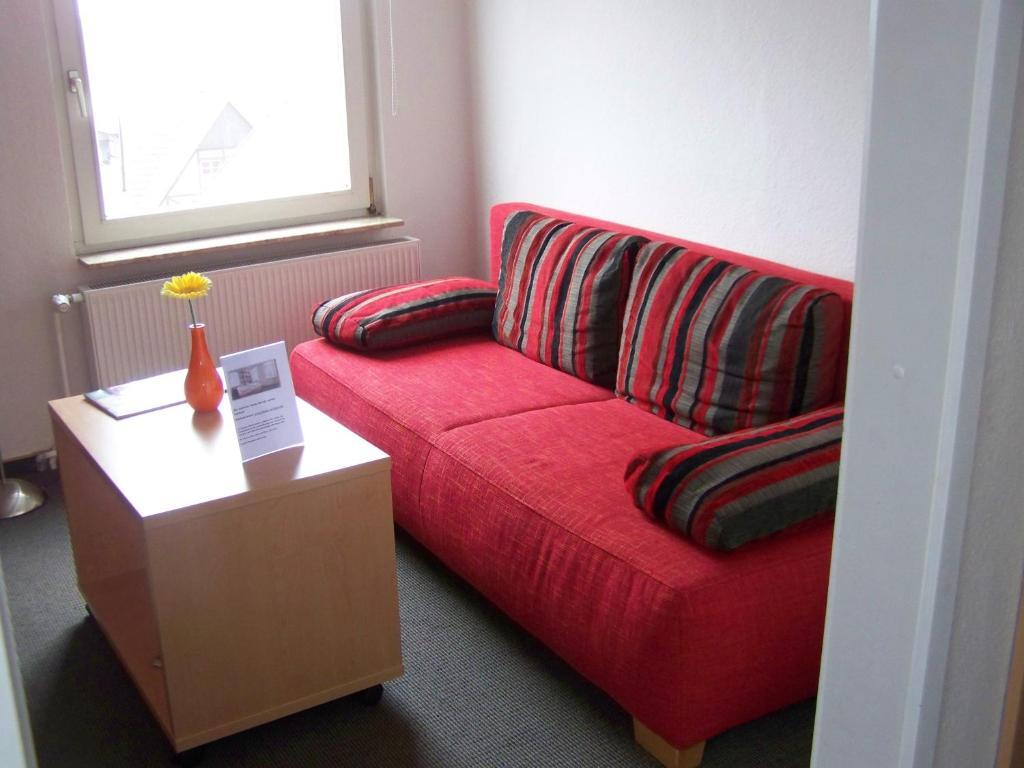 Hotel Zur Linde 멜도르프 객실 사진